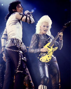 mj-Jennifer-Batten-bad-tour.jpg