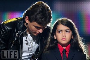 mj-4ever-8oct2011-5.jpg