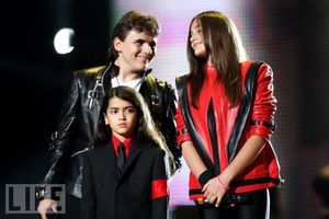 mj-4ever-8oct2011-6.jpg
