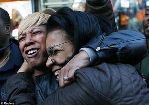 07nov011_fans03_harlem.jpg