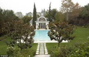 mj-home-6.jpg