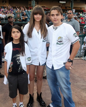 Baseball.Game_30Aug201-Gary-3.jpg