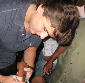 Candlelight-Vigil-29Aug201-Gary-15.jpg