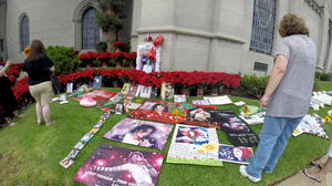 memorial-25062014-forestlawn-10.jpg