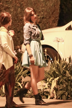 paris-jackson-calabasas-24july2014-09.jpg