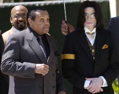 court43_mj12_250405.jpg