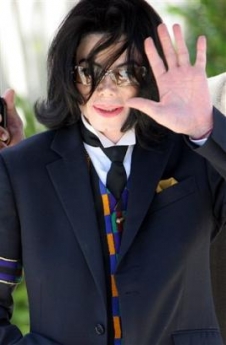 court48_mj10_020505.jpg